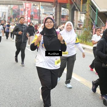 Runner Photo 4683084
