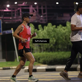 Runner Photo 4683091