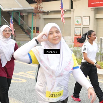 Runner Photo 4683217