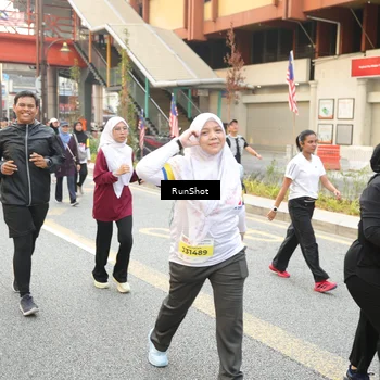 Runner Photo 4683240