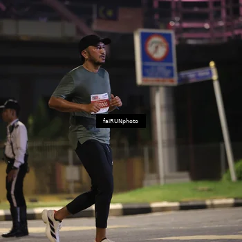 Runner Photo 4683299