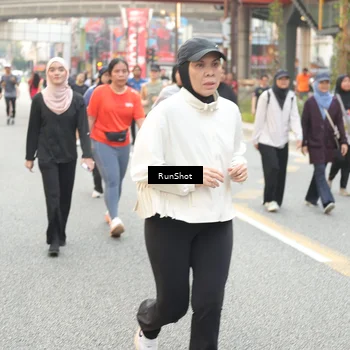 Runner Photo 4683306