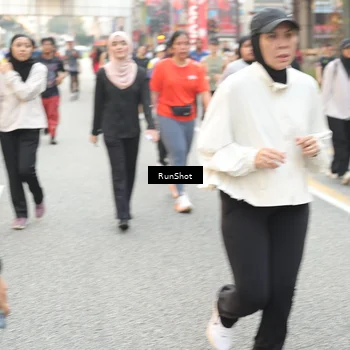 Runner Photo 4683317