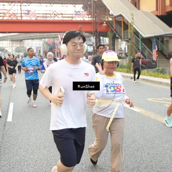 Runner Photo 4683318
