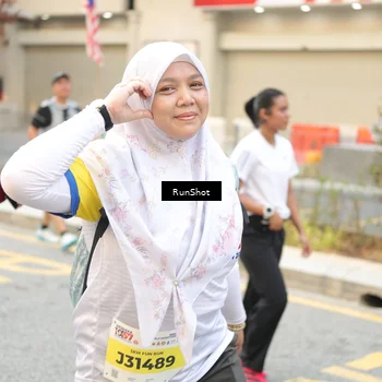 Runner Photo 4683333