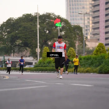 Runner Photo 4683348