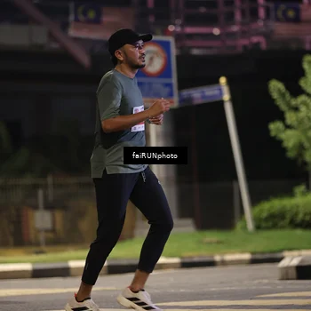 Runner Photo 4683351