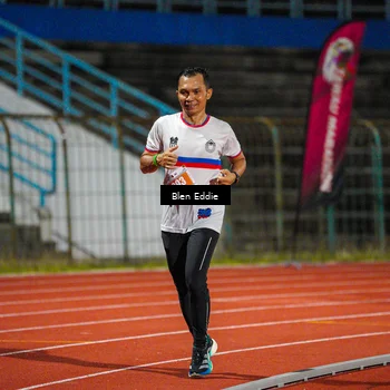 Runner Photo 4683368