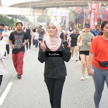 Runner Photo 4683372