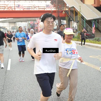 Runner Photo 4683394