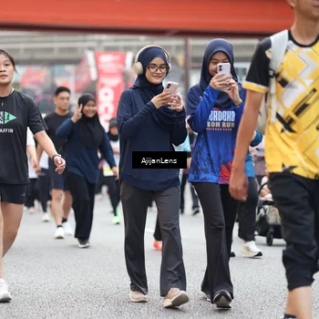 Runner Photo 4683396