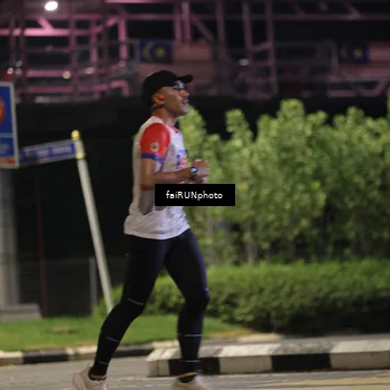 Runner Photo 4683422