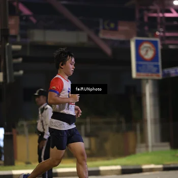Runner Photo 4683500