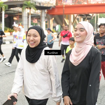 Runner Photo 4683542