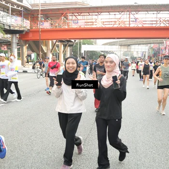 Runner Photo 4683552