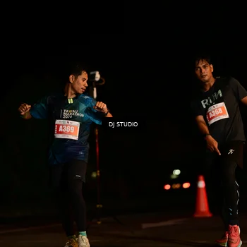 Runner Photo 4683569