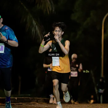 Runner Photo 4683575