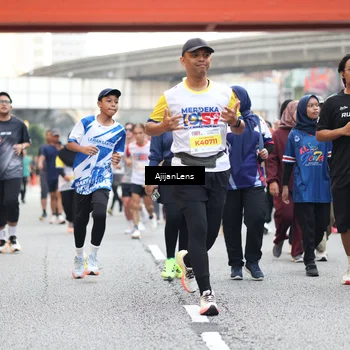 Runner Photo 4683619