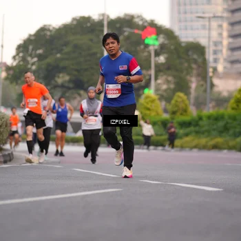 Runner Photo 4683636