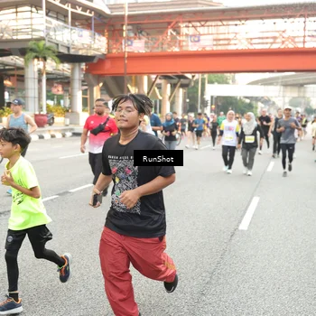 Runner Photo 4683658
