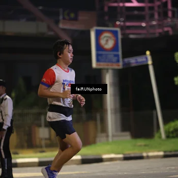Runner Photo 4683677