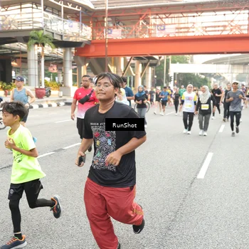 Runner Photo 4683687