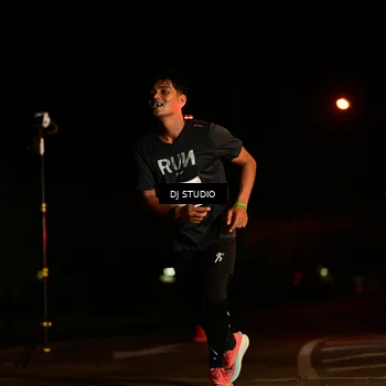 Runner Photo 4683689