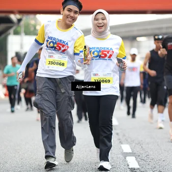 Runner Photo 4683704