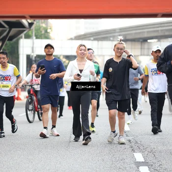 Runner Photo 4683713
