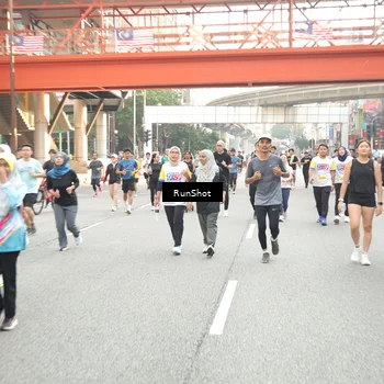 Runner Photo 4683718