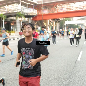Runner Photo 4683723