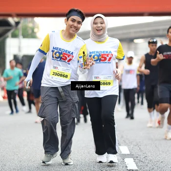 Runner Photo 4683731