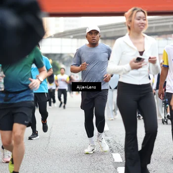 Runner Photo 4683739