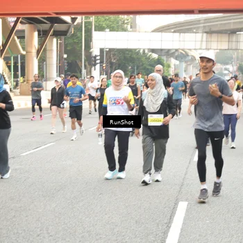 Runner Photo 4683742