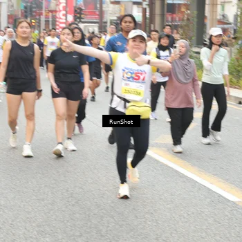 Runner Photo 4683756