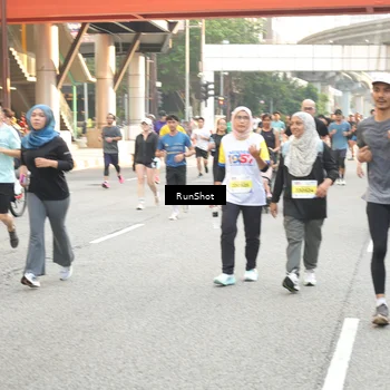 Runner Photo 4683758
