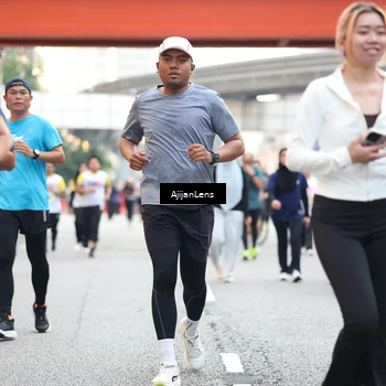 Runner Photo 4683776