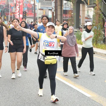 Runner Photo 4683807