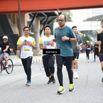 Runner Photo 4683812
