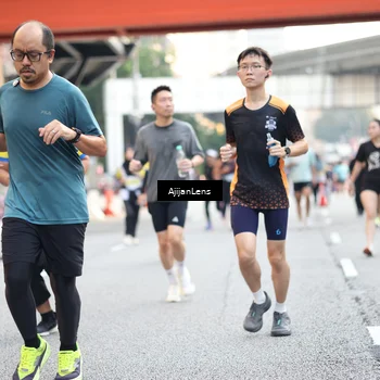 Runner Photo 4683834