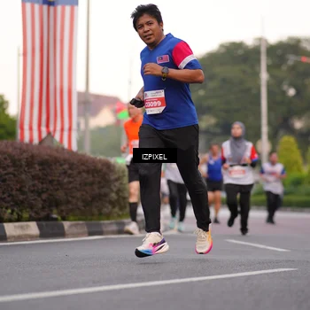 Runner Photo 4683861