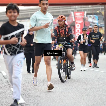 Runner Photo 4683894