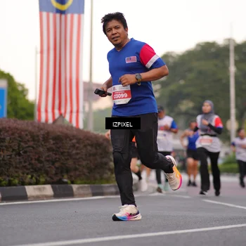 Runner Photo 4683905