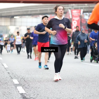 Runner Photo 4683993
