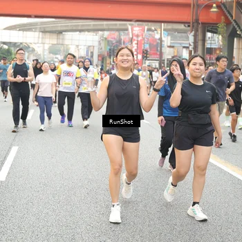Runner Photo 4683998