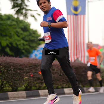 Runner Photo 4684010