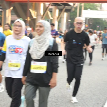 Runner Photo 4684073
