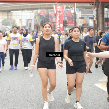 Runner Photo 4684114