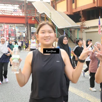Runner Photo 4684135