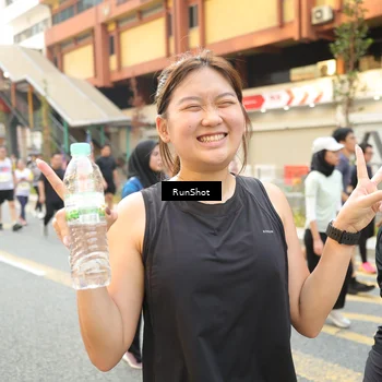 Runner Photo 4684172